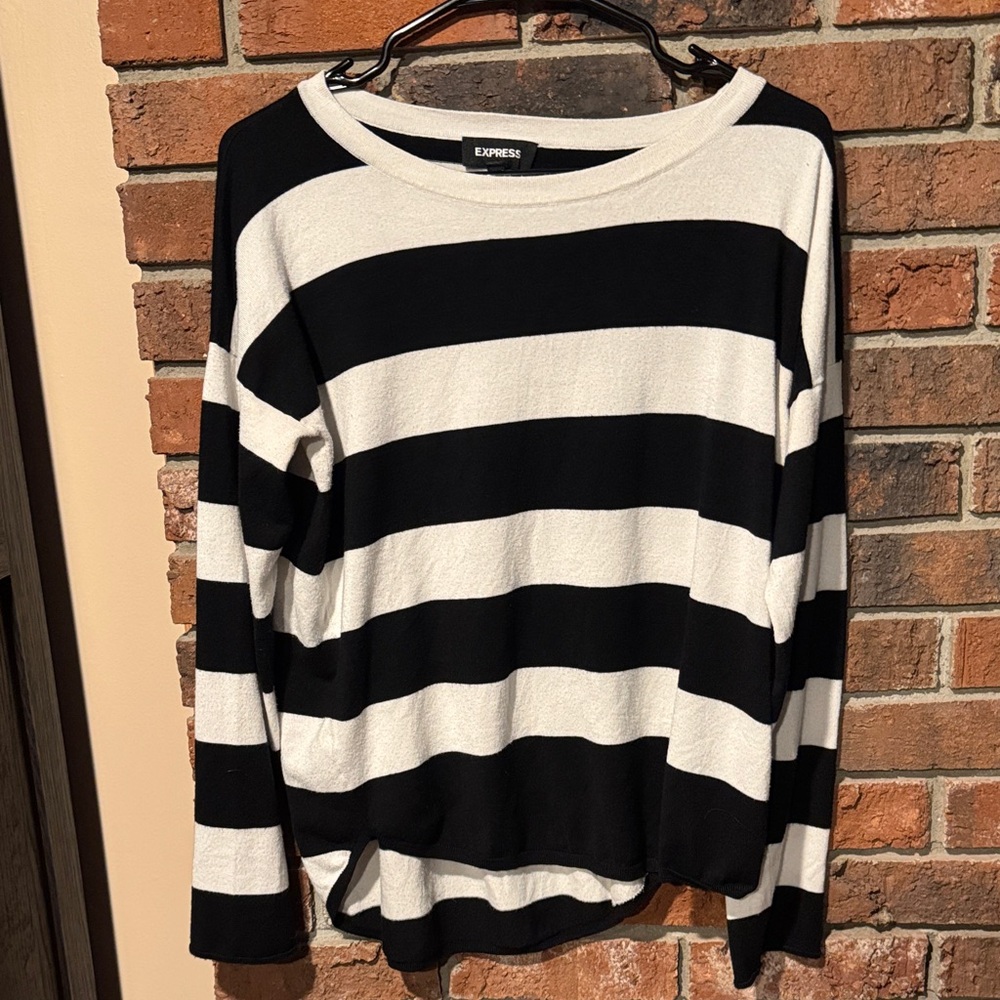 Express Bold Striped Long Sleeve Top Sweater~Size Large